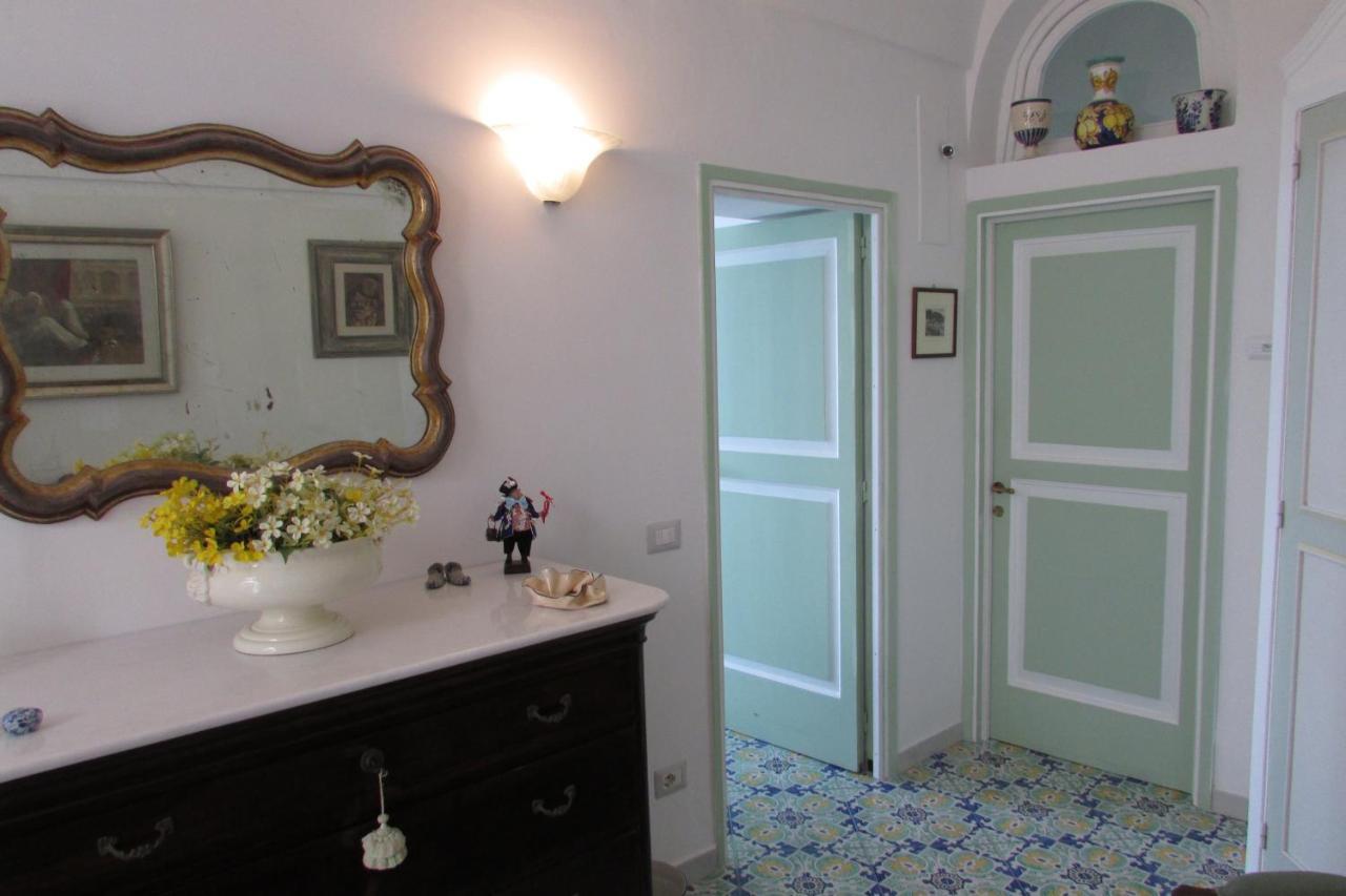 Hotel Domus Claudia à Atrani Extérieur photo