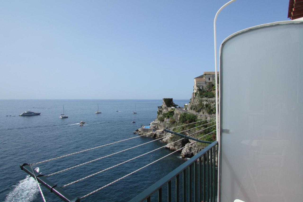 Hotel Domus Claudia à Atrani Extérieur photo