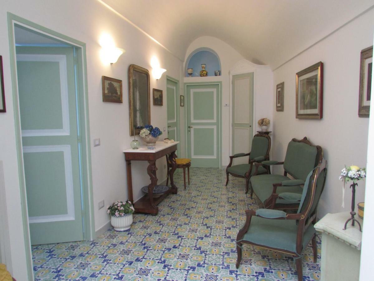 Hotel Domus Claudia à Atrani Extérieur photo